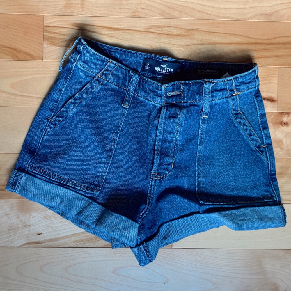 Medium Wash Ultra High Rise Hollister Mom Shorts